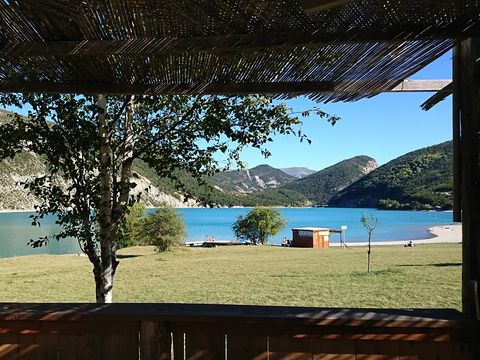 Camping Les Framboiseilles - White Rock - Camping Alpes-de-Haute-Provence - Image N°5