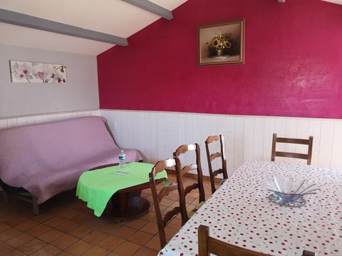 COUNTRY HOUSE 6 people - Gîte 2 bedrooms