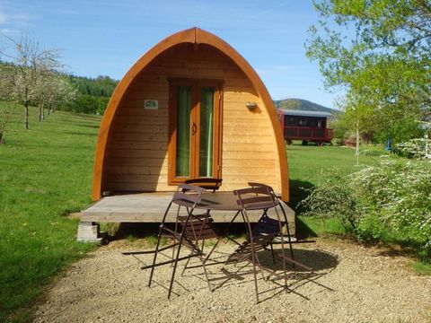 UNUSUAL ACCOMMODATION 2 people - CABANE LE POD without sanitary facilities