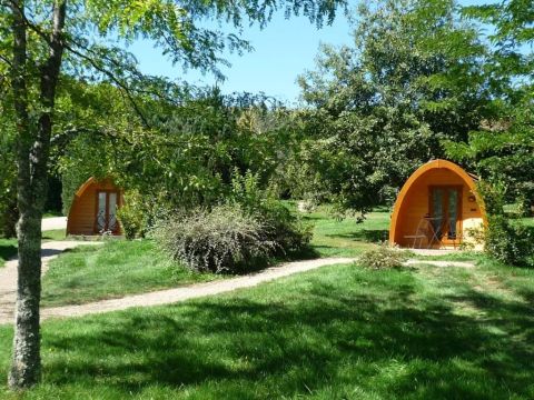 HÉBERGEMENT INSOLITE 2 personnes - CABANE LE POD sans sanitaires