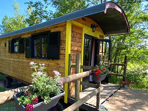 UNUSUAL ACCOMMODATION 3 people - Gîte Bohème caravan