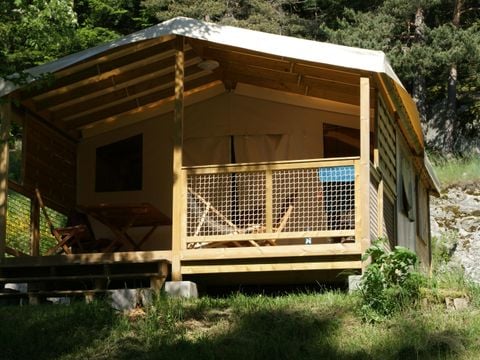 TENTE 5 personnes - Ecolodge Sahari 30m² terrasse couverte (sans sanitaires) 4/5 personnes