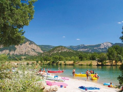 Camping le Lac Bleu - Ciela Village - Camping Drome