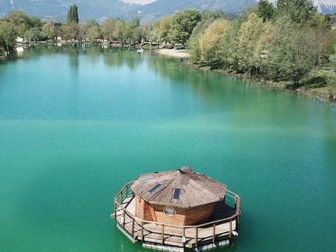 Camping le Lac Bleu - Ciela Village - Camping Drome