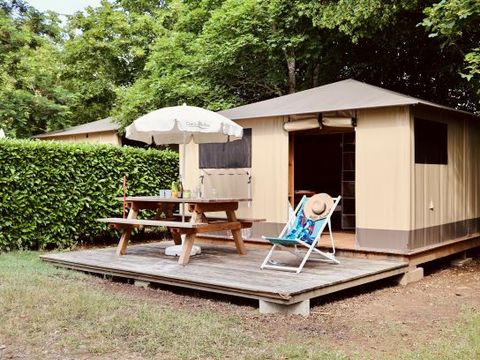 TENTE 4 personnes - Caraïbe Standard ( sans sanitaires)