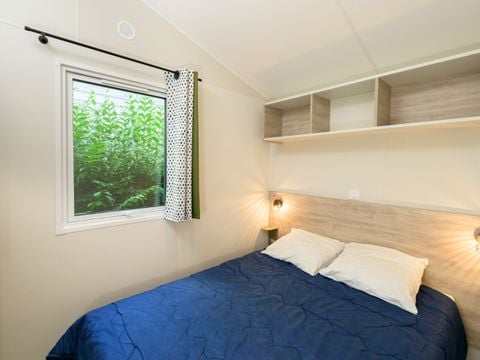 MOBILHOME 4 personnes - YVAIN (zone piétonne)