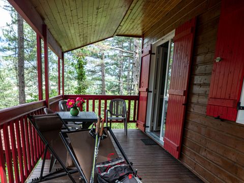 CHALET 5 people - Cabane Mezzanine Standard 25m² - 1 bedroom + covered terrace