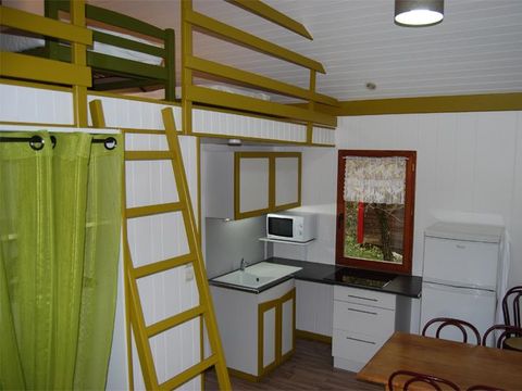 CHALET 5 people - Cabane Mezzanine Standard 25m² - 1 bedroom + covered terrace