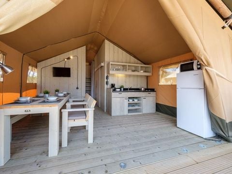 TENT 5 people - Grand Safari Glamping, 2 bedrooms