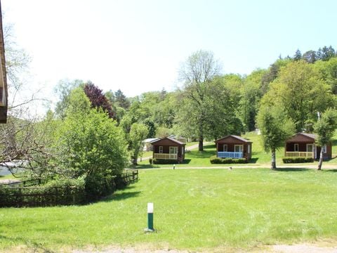 CHALET 4 personnes - Chalet Arbre : 2 chambres + TV,