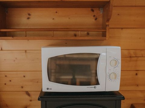 HÉBERGEMENT INSOLITE 5 personnes - Roulotte Gîte 4/5 pers