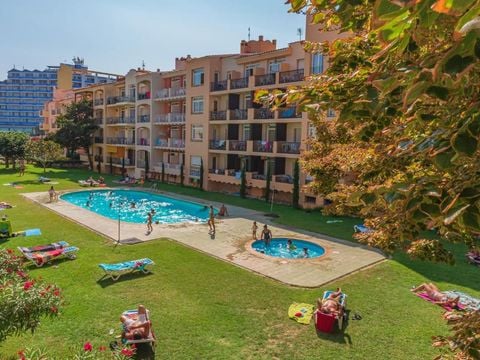 Apartaments Comte d'Empuries - Camping Girona