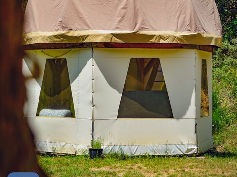 HÉBERGEMENT INSOLITE 2 personnes - BULLE 2/6p sans sanitaires (tarifs avec pax supplémentaires)