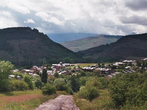 Camping Les Jardins d'Estavar - Camping Pyrénées-Orientales - Image N°5