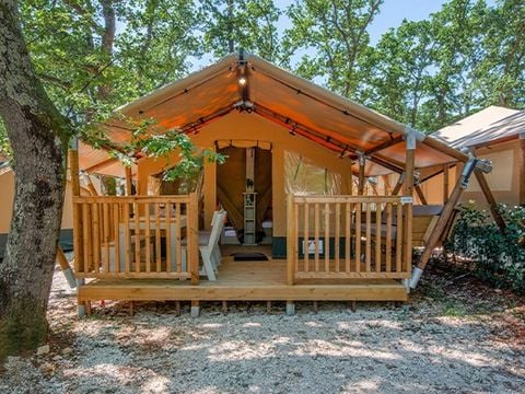 CANVAS AND WOOD TENT 5 people - Super Lodge Tent | 2 Bedrooms | 4/5 Pers. | No bathroom