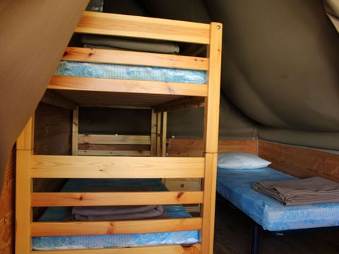 CANVAS AND WOOD TENT 5 people - STANDARD ECOLODGE without sanitary facilities 20 sqm