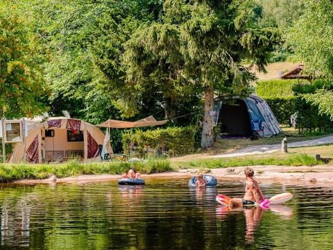 Flower Camping La Steniole - Camping Vosgi