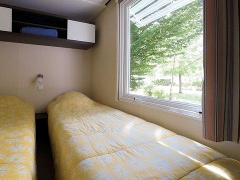 MOBILHOME 6 personnes - Mobil-home | Comfort XL | 3 Ch. | 6 Pers. | Terrasse surélevée | Clim. | TV