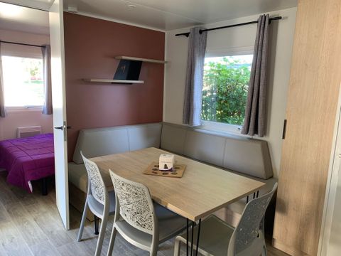 MOBILHOME 8 personnes - 3 chambres avec terrasse couverte