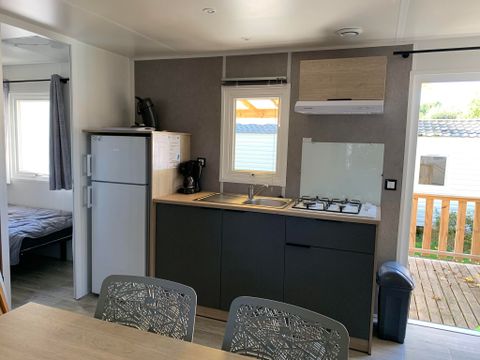 MOBILHOME 8 personnes - 3 chambres avec terrasse couverte