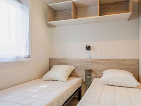 MOBILHOME 8 personnes - CONFORT QUATRO