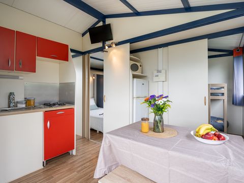 CHALET 4 personnes - Chalet Standard 20 m² (2 chambres) avec terrasse couverte +TV