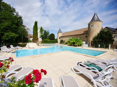 Camping Le Petit Trianon  - Camping Vienne