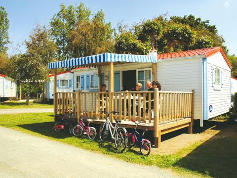 MOBILE HOME 6 people - 3 Rooms 4/6 Persons + TV
