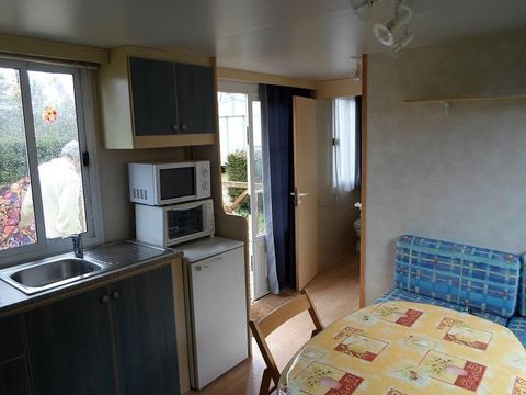 MOBILE HOME 4 people - SEQUOIA - 4 people included 1 person possible in supplement to be booked with the campsite