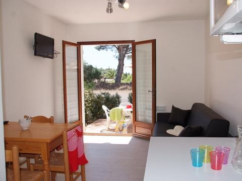 COUNTRY HOUSE 4 people - THE LEVANT