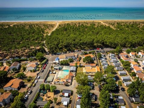 Camping Les Flots Bleus - Camping Vendée - Image N°0