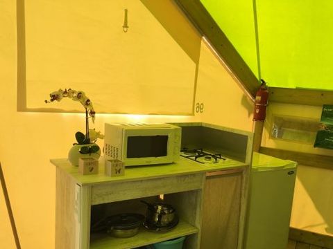 CANVAS AND WOOD TENT 4 people - LODGE SAHARI (without sanitary facilities)