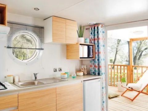 MOBILE HOME 4 people - Classic 2-bedroom mobile home sleeps 4