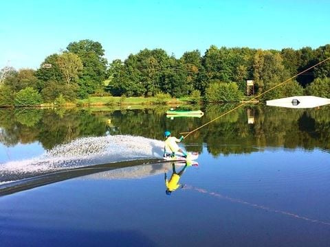 Flower Camping et Base de Loisirs de Rouffiac - Camping Dordogne - Image N°38