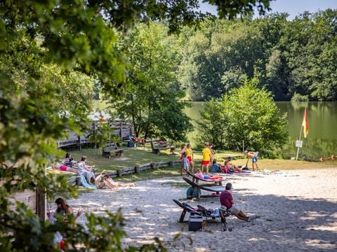 Flower Camping et Base de Loisirs de Rouffiac - Camping Dordogne - Image N°5