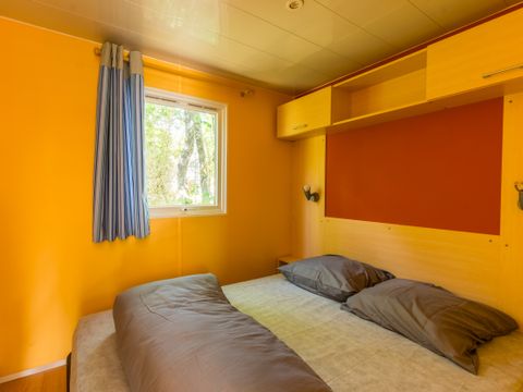 MOBILHOME 4 personnes - 1 chambre pour 2/4 personnes