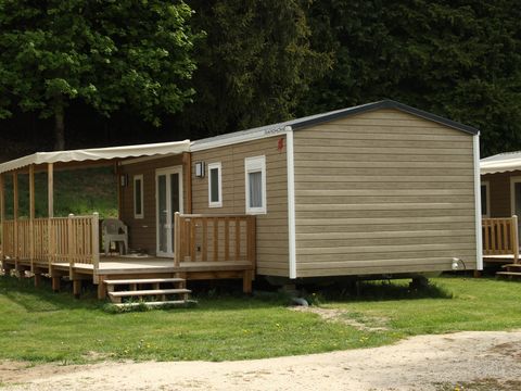 MOBILE HOME 8 people - PETUNIA and GERANIUM