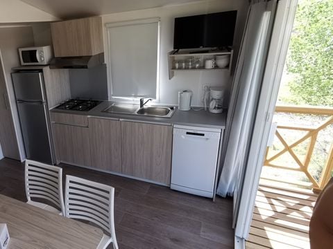 MOBILE HOME 4 people - Premium 33 m² 2 bedrooms Air conditioning, Tv, dishwasher