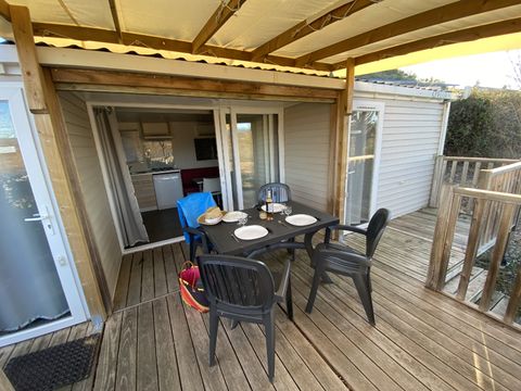 MOBILE HOME 4 people - Premium Patio 30m² 2 bedrooms Air conditioning, Tv, dishwasher