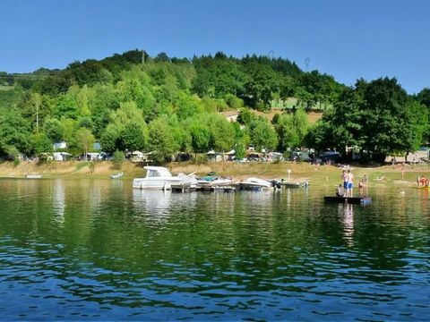  Camping maeva Escapades Le Lac de Laval-de-Cère - Camping Lot