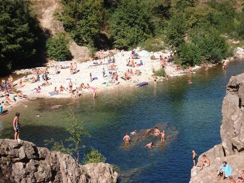 Camping les Rives d'Auzon - Camping Ardèche - Image N°34