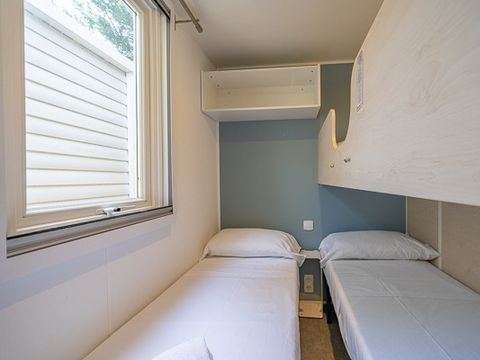 MOBILHOME 4 personnes - Classic | 2 Ch. | 4 Pers. | Terrasse surélevée | Clim.