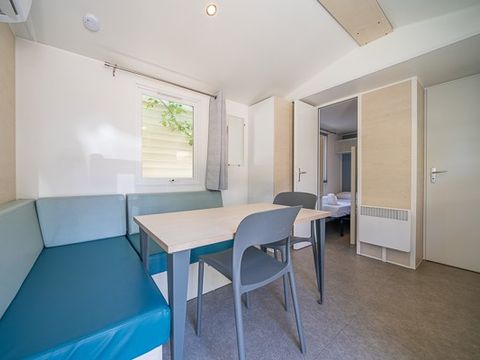 MOBILHOME 4 personnes - Classic | 2 Ch. | 4 Pers. | Terrasse surélevée | Clim.