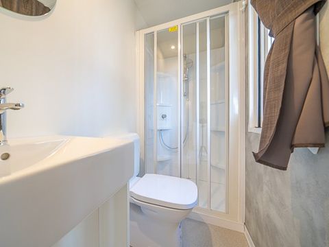 MOBILHOME 4 personnes - Comfort | 2 Ch. | 4 Pers. | Terrasse surélevée | Clim.