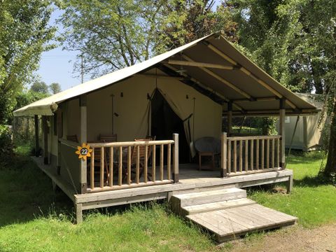 CANVAS AND WOOD TENT 5 people - SAFARI KENYA (Without sanitary facilities)