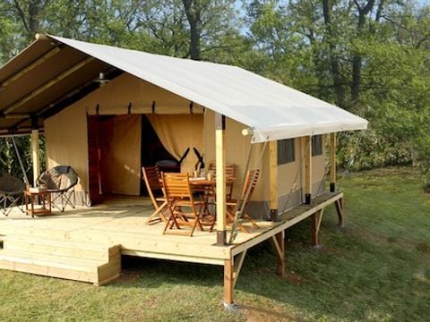 CANVAS AND WOOD TENT 5 people - SAFARI KENYA (Without sanitary facilities)