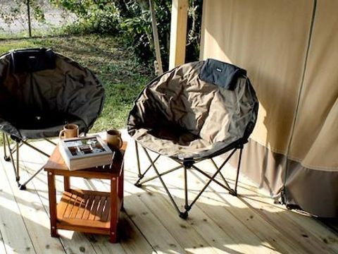 CANVAS AND WOOD TENT 5 people - SAFARI KENYA (Without sanitary facilities)