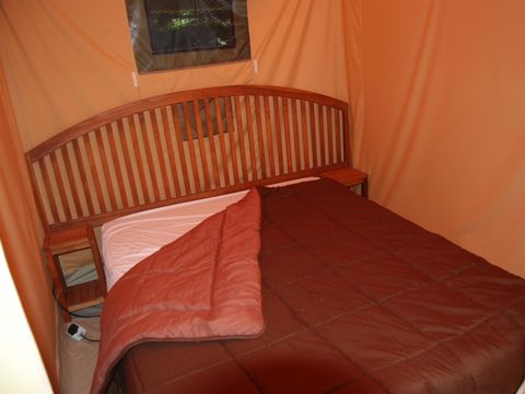 TENT 4 people - READY TO CAMP without sanitary facilities