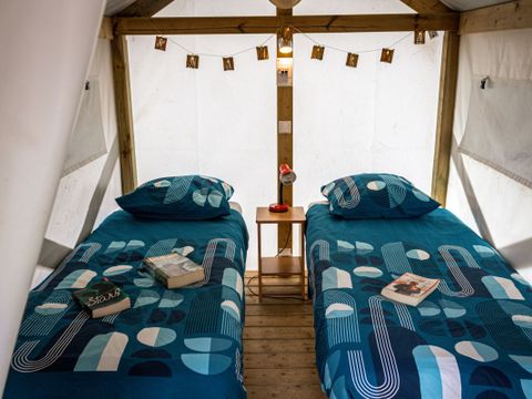 HÉBERGEMENT INSOLITE 2 personnes - Glamping "Rando Toilé" (sans sanitaires)