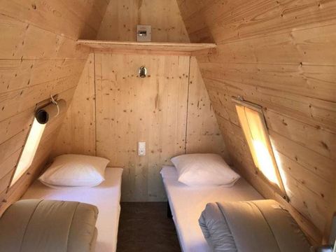 HÉBERGEMENT INSOLITE 2 personnes - Insolite "Rando Cabane"  2 pers